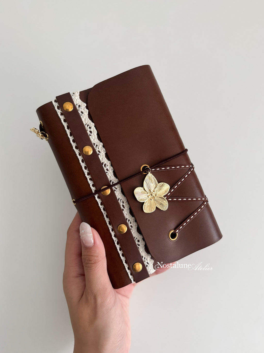 A6 - Amber (with Pockets)