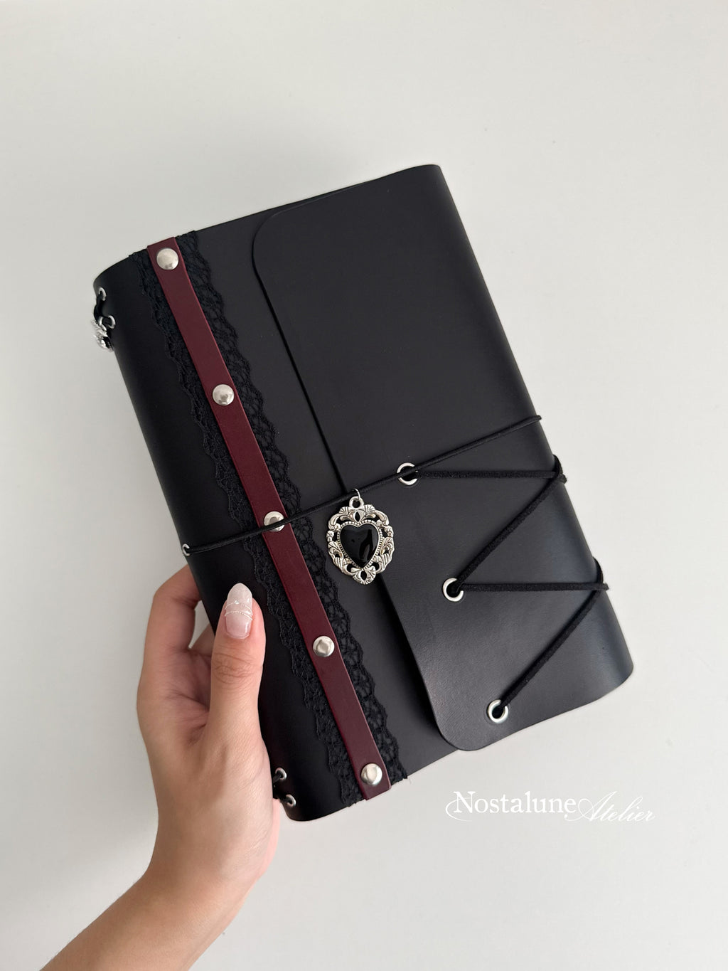 A5 SIZE - Luna (with Pockets)