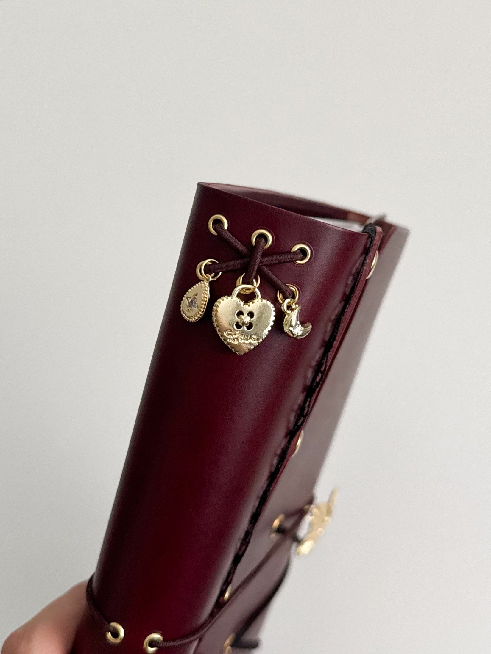 A5 SIZE - Bordeaux (with Pockets)