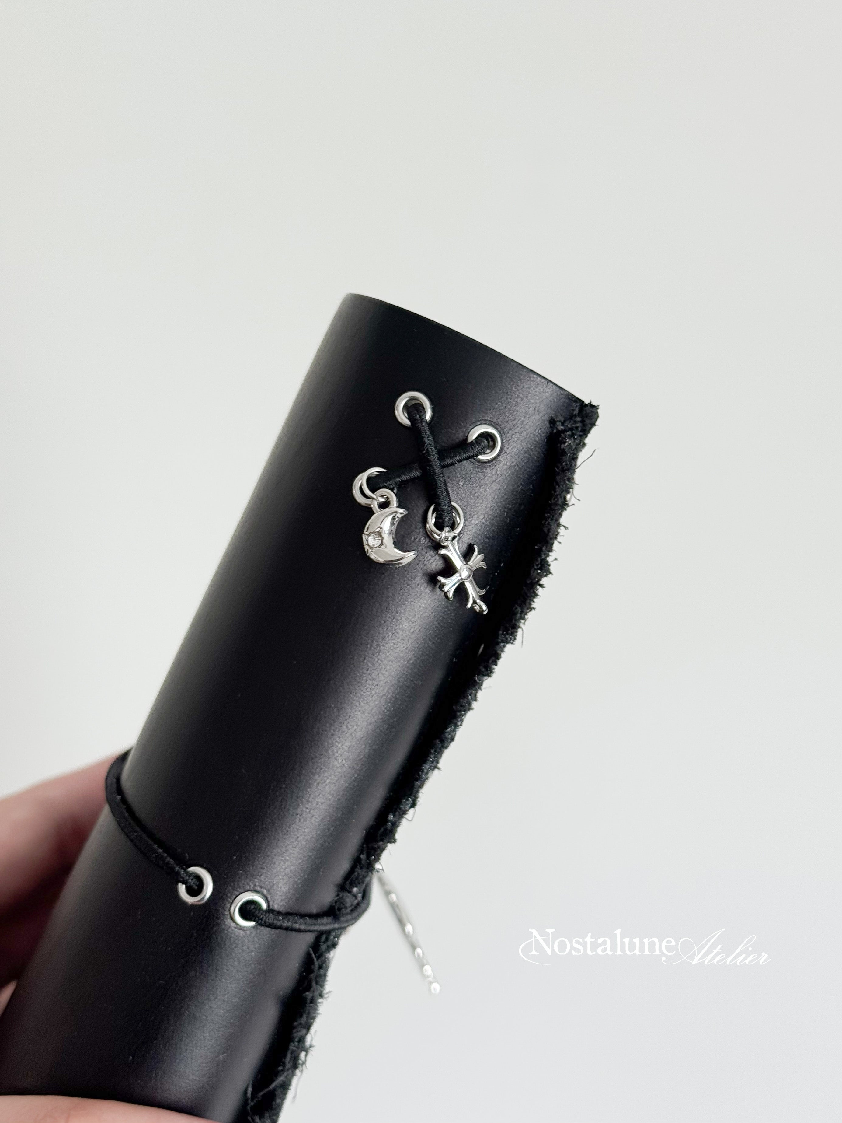 A6 - Silverlace (with Pockets)