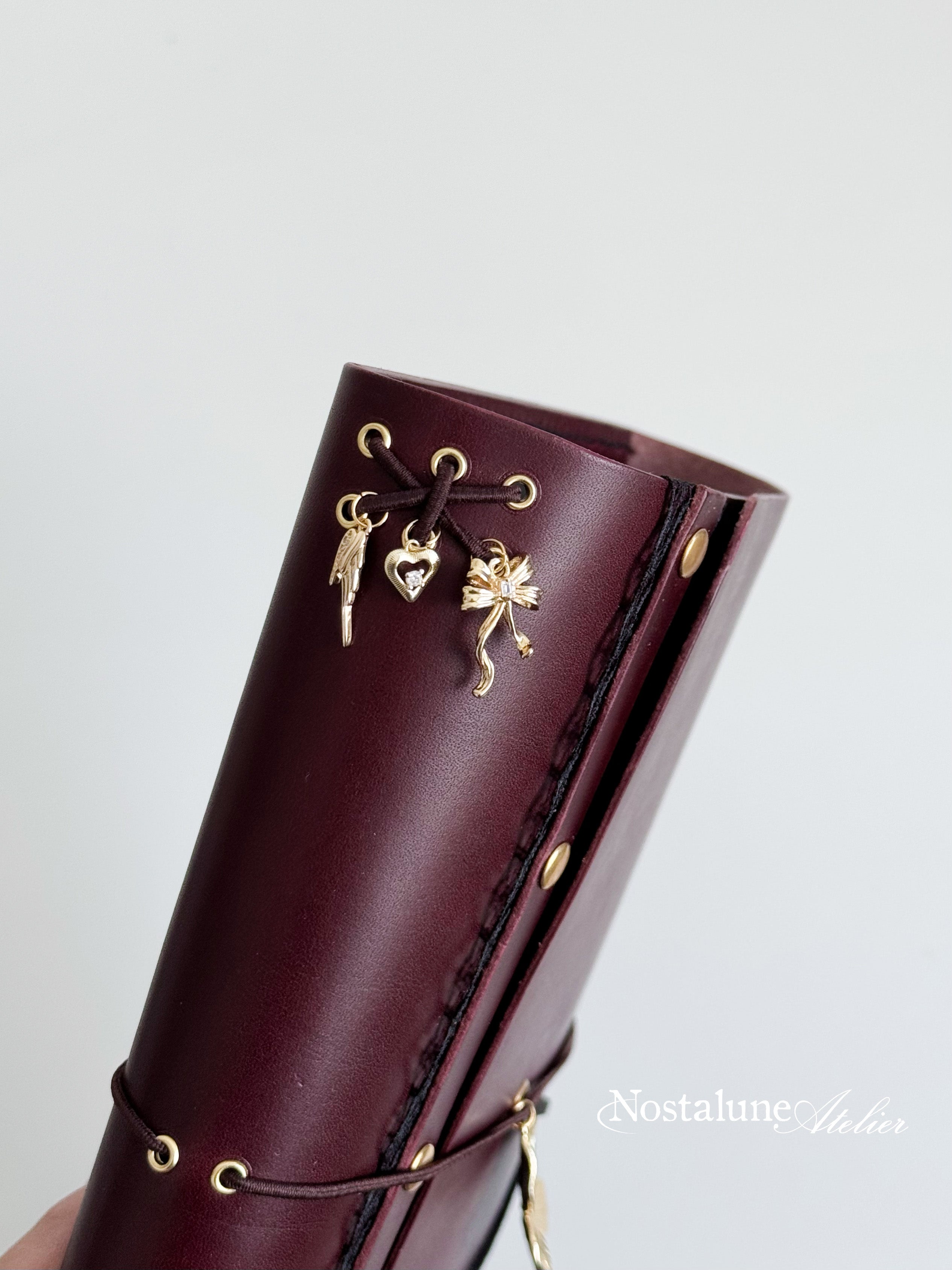 A5 SIZE - Bordeaux (with Pockets)