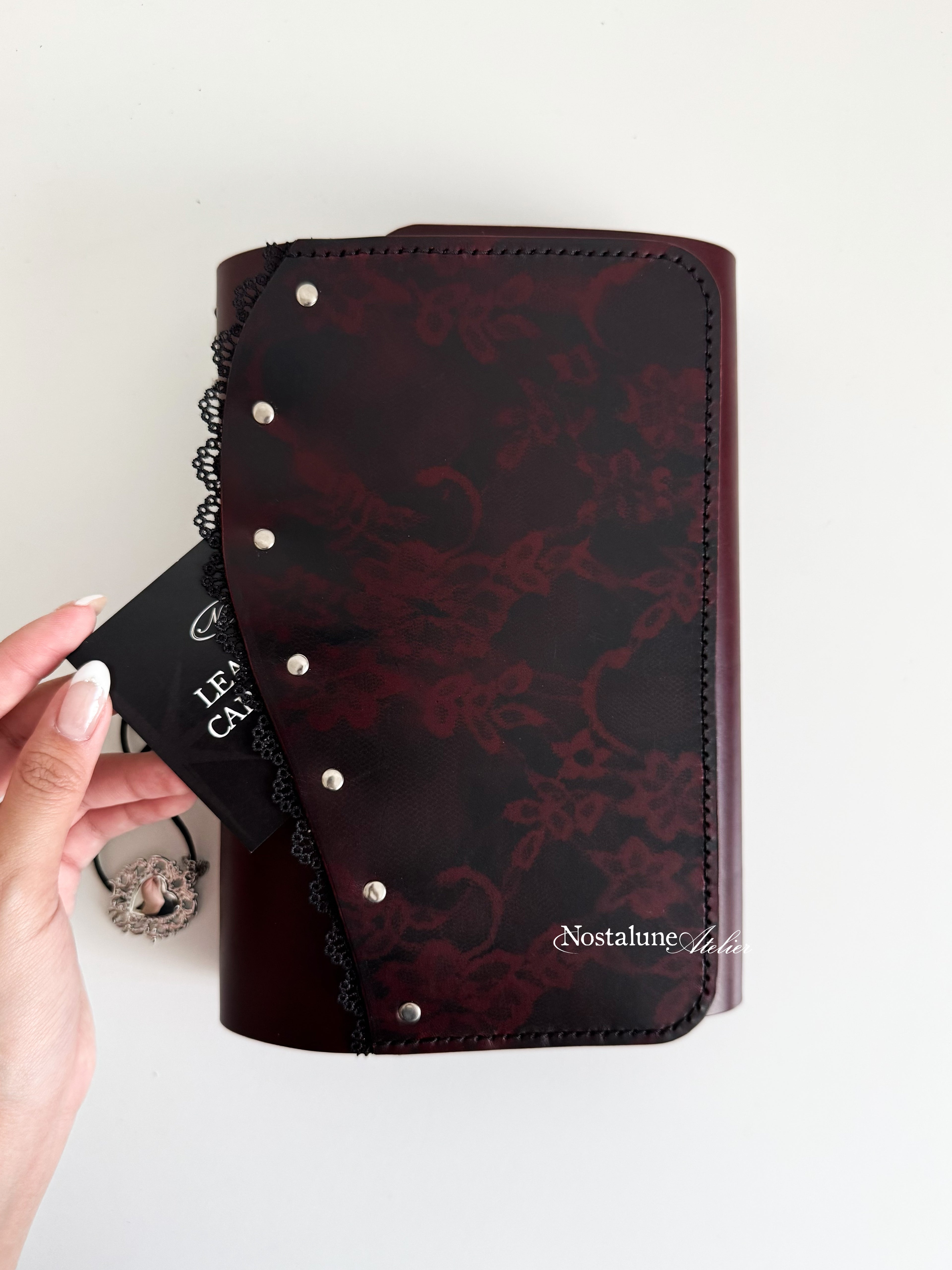 A5 SIZE - Rosyn (with Pockets)