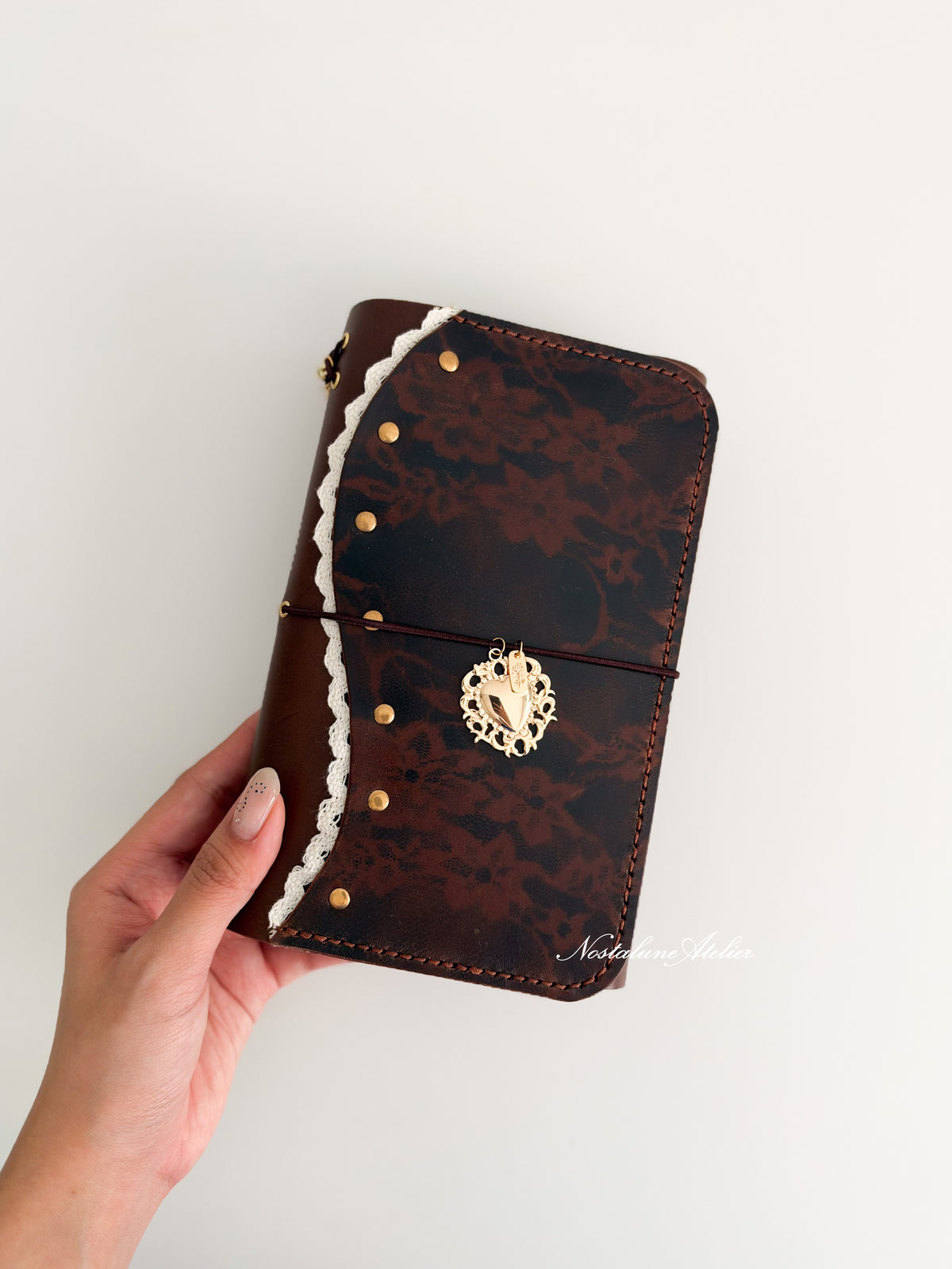 B6 (Medium Size) - Toffee (w/ Pockets)