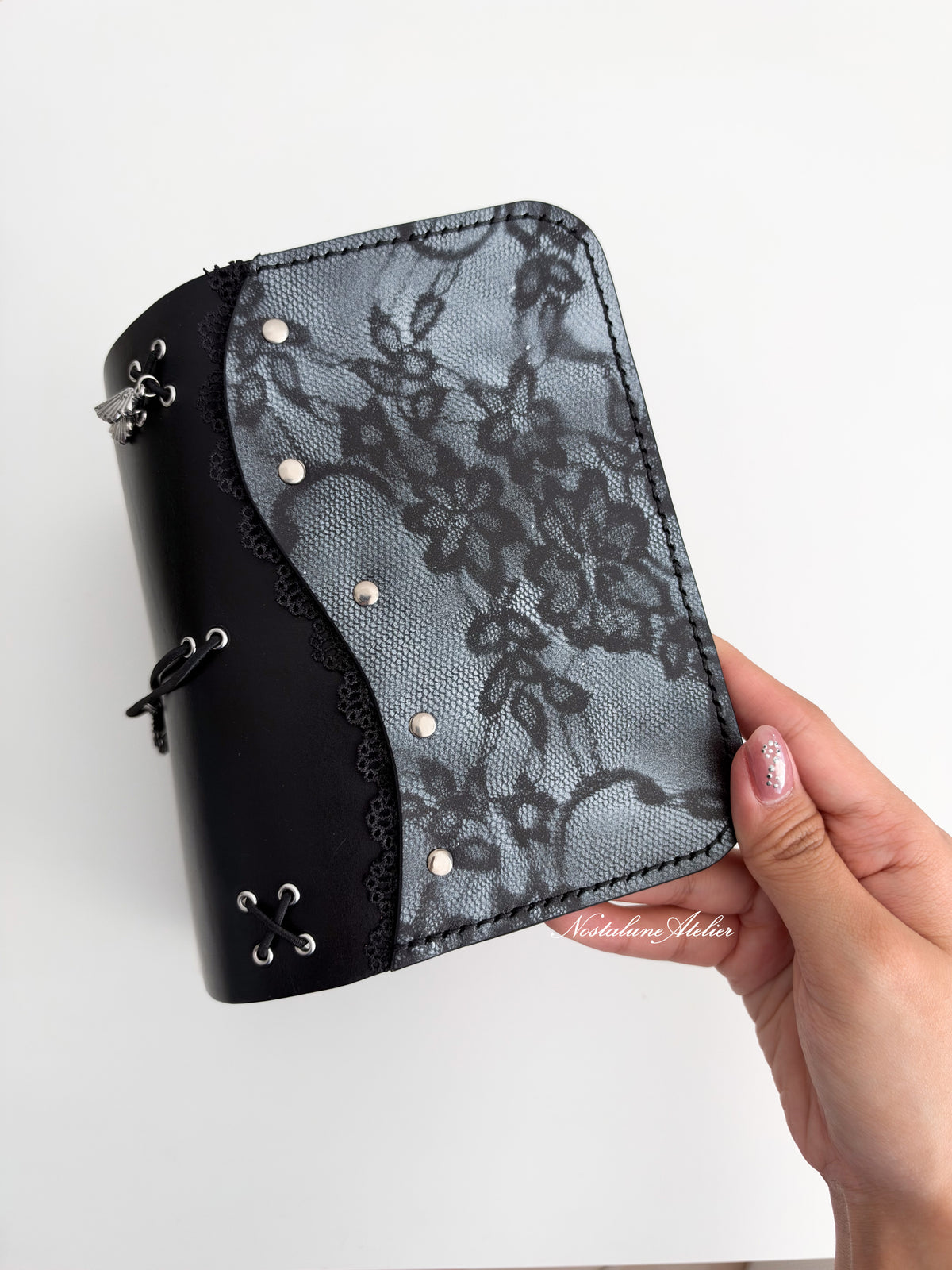 A6 - Ash (with Pockets)